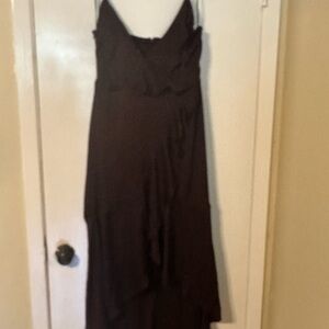 Size large burgundy color